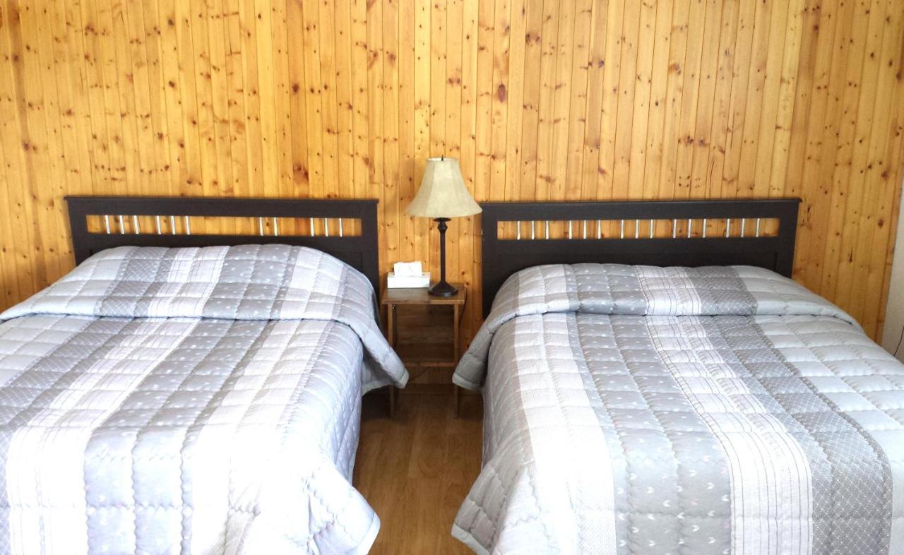 Moosomin Motel Exteriör bild